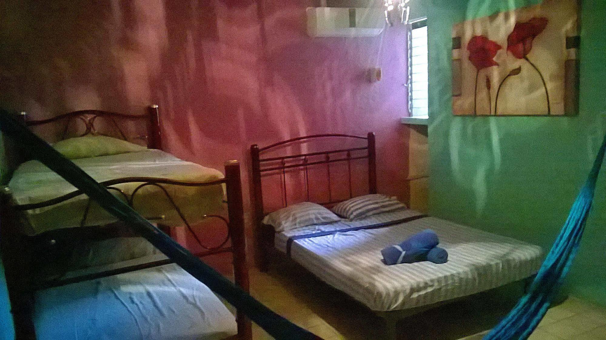 Mayan Hostel Cancún Exterior foto